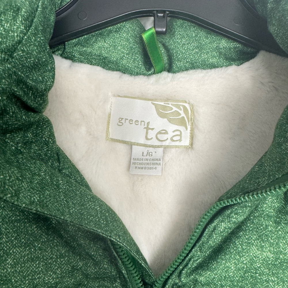 GreenTea Green Quilted Puffer Vest, New without Tag, Large - Picture 3 of 11